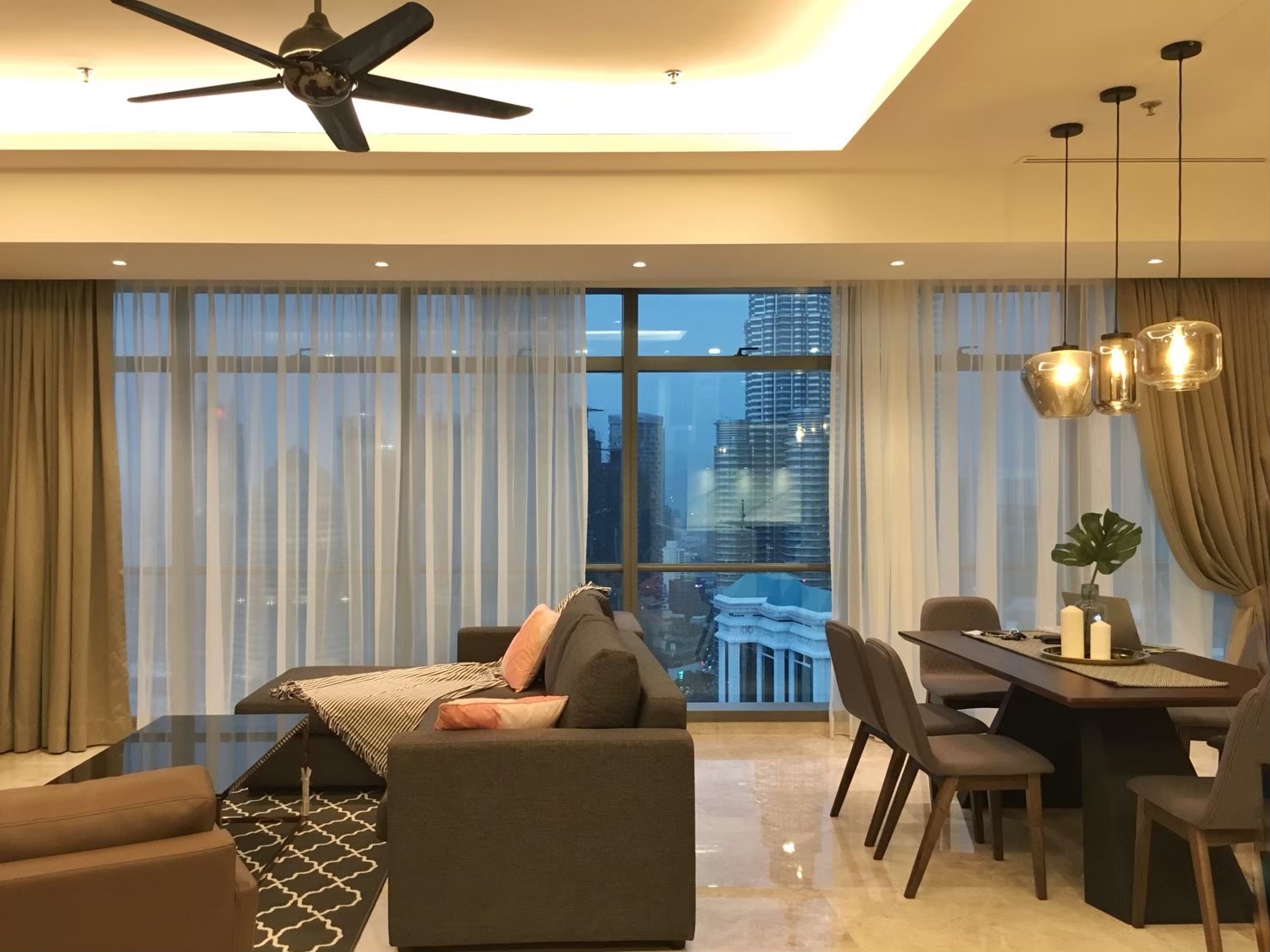 ritz carlton residences
