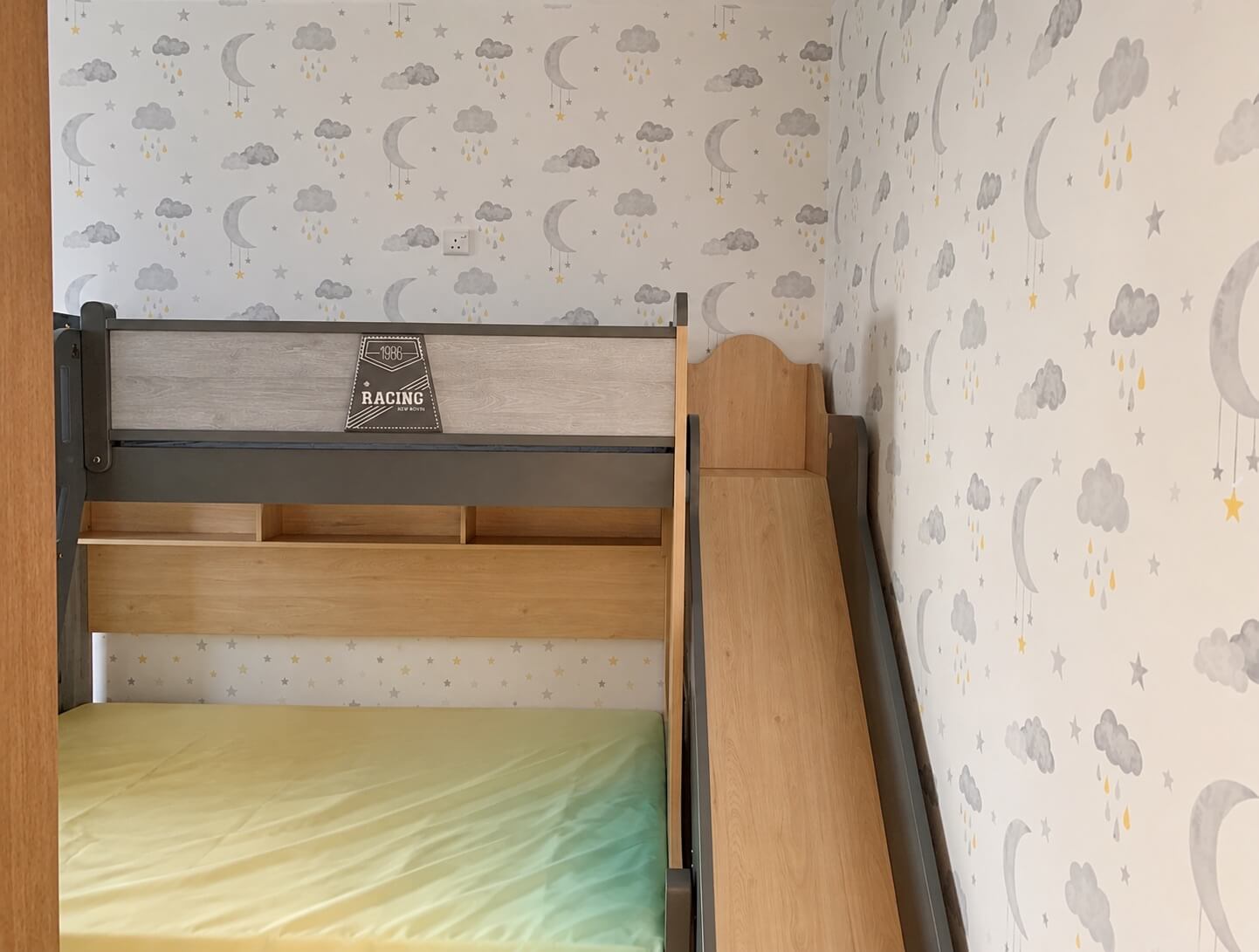 south-brooks-desa-parkcity-kid-room-4